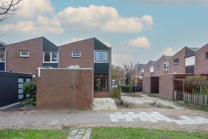 de Wijngaard 7 in Rozenburg