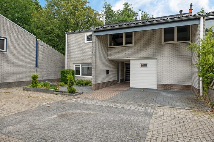De Wouden 172 in Assen