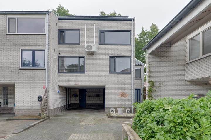 De Wouden 193 in Assen