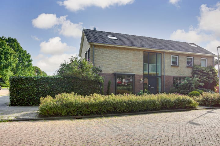 De Zate 42 in Dronten