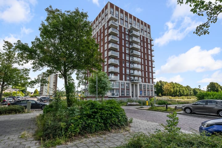Debora Bakelaan 106 in Heemskerk