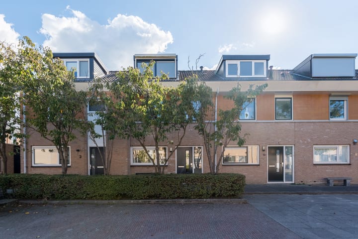 Debussyhof 4 in Voorhout