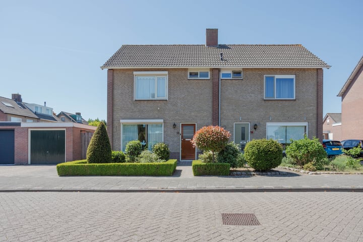 Foto van woning Debussylaan 16, Raamsdonksveer