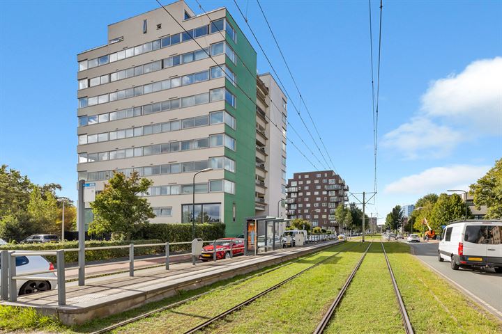 Photo of property Dedemsvaartweg 1141, 's-Gravenhage