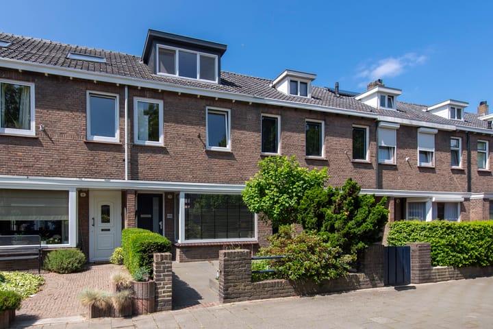 Deken Botsstraat 9 in Tilburg