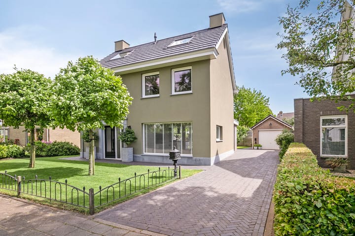 Deken Fritsenstraat 57 in Rosmalen