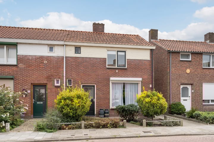 Deldensestraat 17 in Sint Philipsland