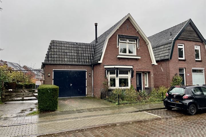 Deldensestraat 192 in Almelo