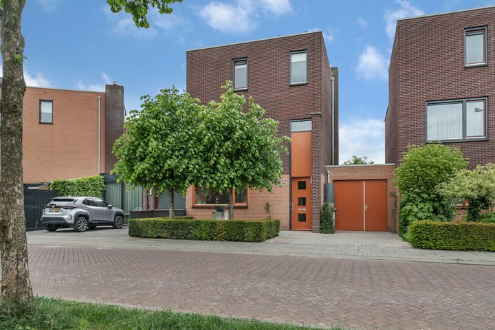 Deldensestraat 195 in Almelo