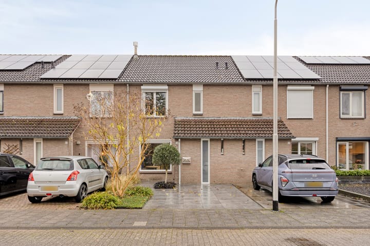 Photo of property Deldenstraat 55, Tilburg