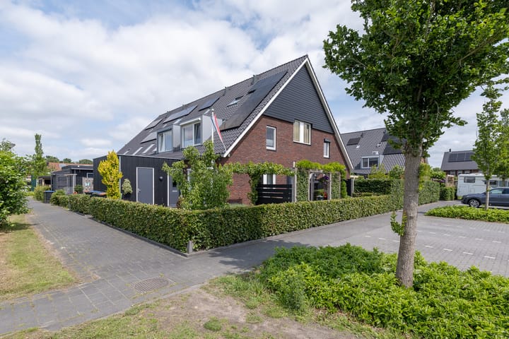 Delderveenweg 32 in Zwartebroek Foto