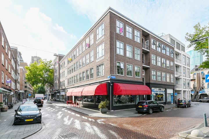 Delftsevaart 24D in Rotterdam foto