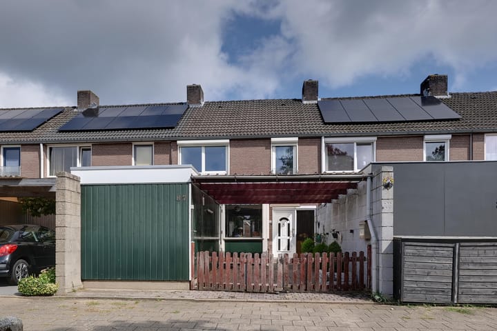 Delfzijlstraat 87 in Arnhem