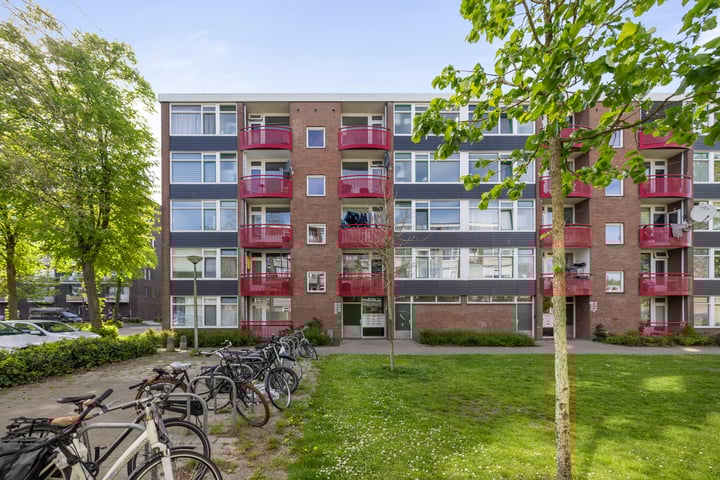 Photo of property Deltalaan 122, Deventer
