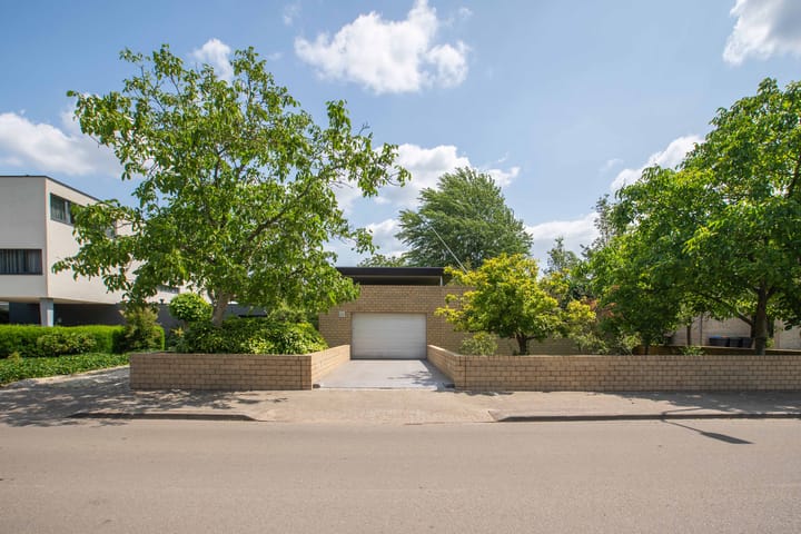 Photo of property Deltalaan 21, Tilburg