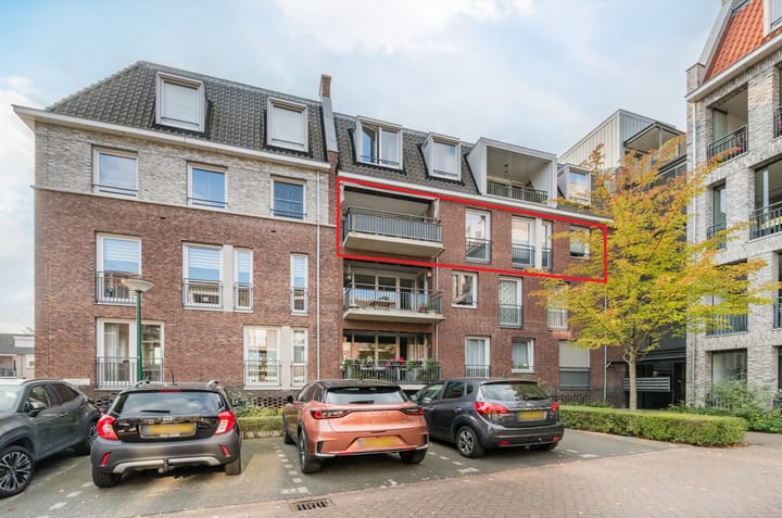 den Toversnest 213, Heeze Photo of property den Toversnest 213, Heeze