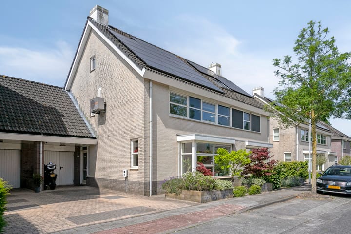 Photo of property Dennenhei 40, Best