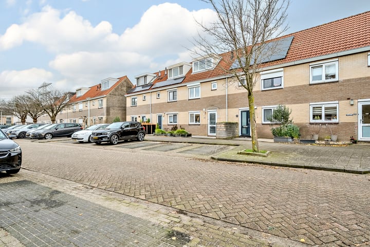 Dennenhof 24 in Papendrecht