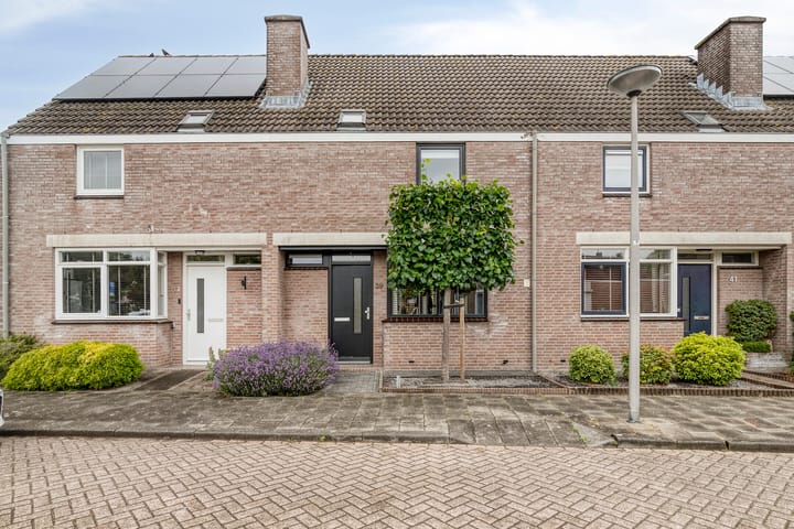 Dennenhof 39 in Made