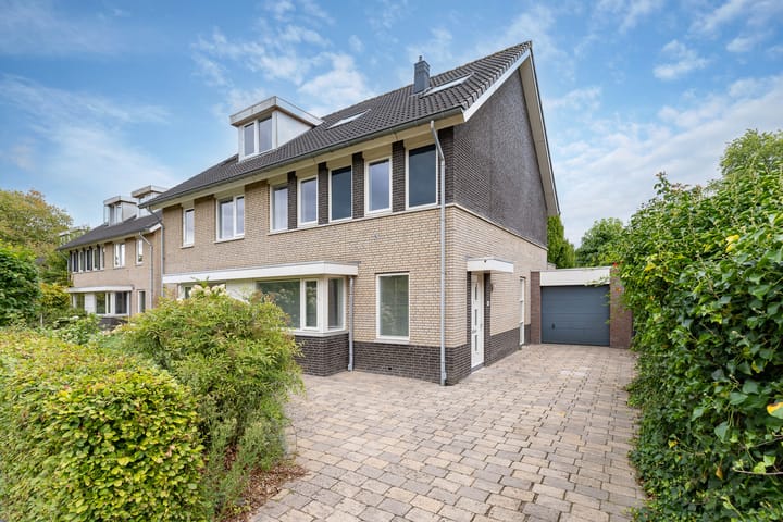 Dennenhorst 49 in Driebergen-Rijsenburg