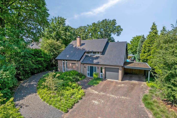 Photo of property Dennenlaan 8, Heijen