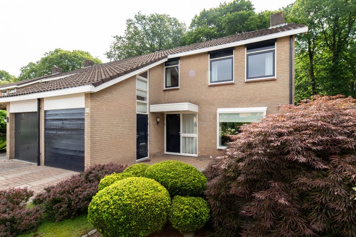 Dennenlaan 94 in Rijssen