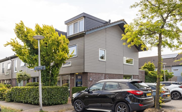 Photo of property Dennewitjeshof 16, Utrecht