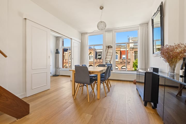 Photo of property Derde Helmersstraat 3-3, Amsterdam