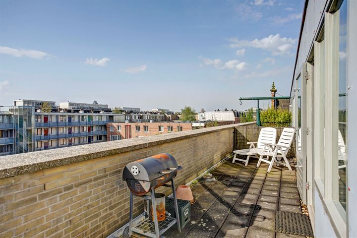 Photo of property Derde Oosterparkstraat 351, Amsterdam