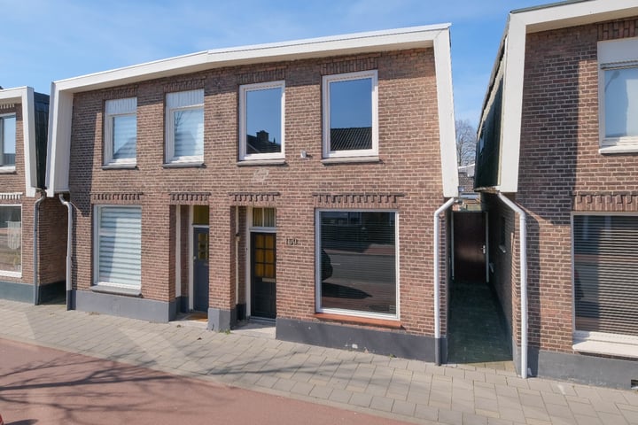 Photo of property Deurningerstraat 159, Hengelo