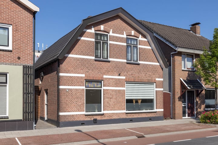 Photo of property Deurningerstraat 21, Hengelo