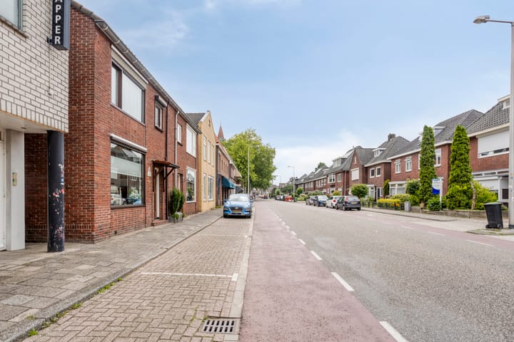 Deurningerstraat 236 in Enschede Foto