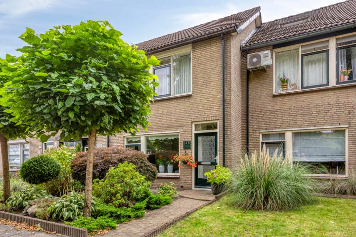 Deurningerstraat 245 in Enschede photo