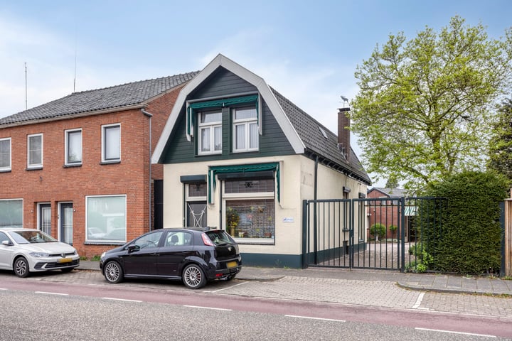 Deurningerstraat 254 in Enschede