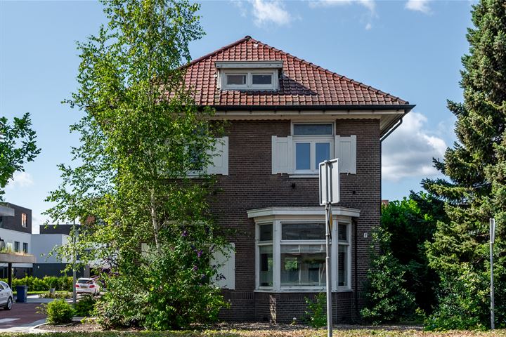 Deventerstraat 90 in Apeldoorn