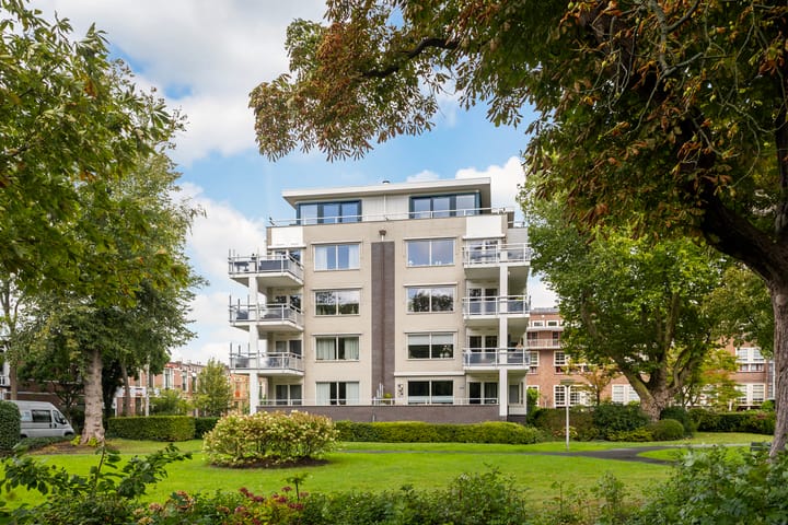Photo of property Diaconessenpark 20, Leeuwarden