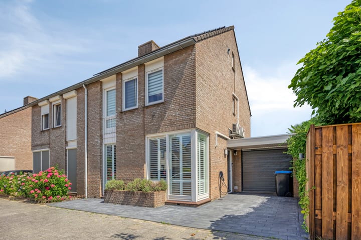Diamantring 18 in Eindhoven