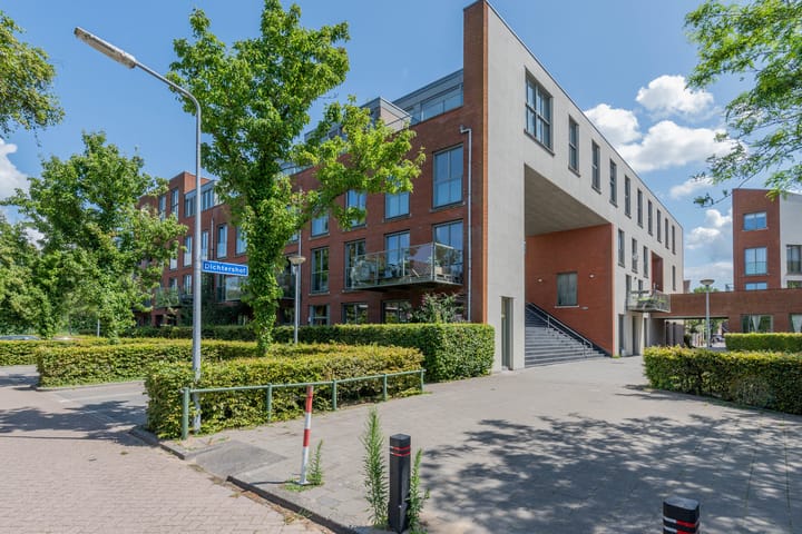 Dichtershof 59 in Weesp