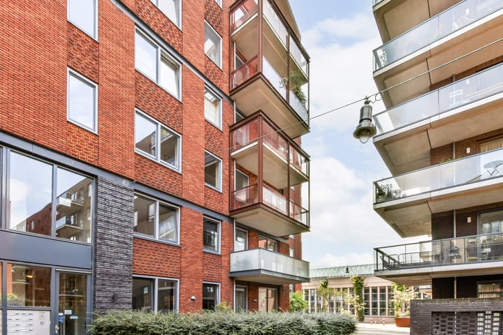 Dichtershofje 23 in Amsterdam