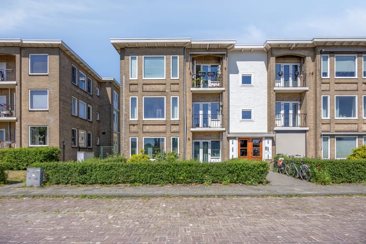 Diekmanstraat 1-1 in Enschede photo
