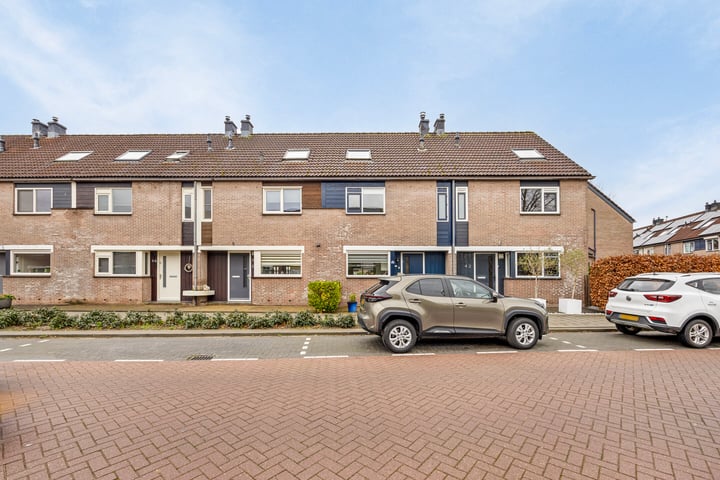 Photo of property Diepenbrocklaan 40, Zwijndrecht
