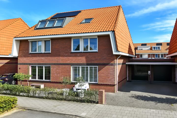 Dierenriem 50 in Elst