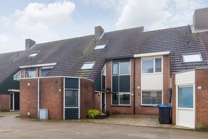 Photo of property Dijkcentrum 13, Roosendaal