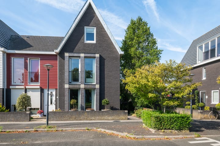 Dijkgraaf 7 in Zwaag