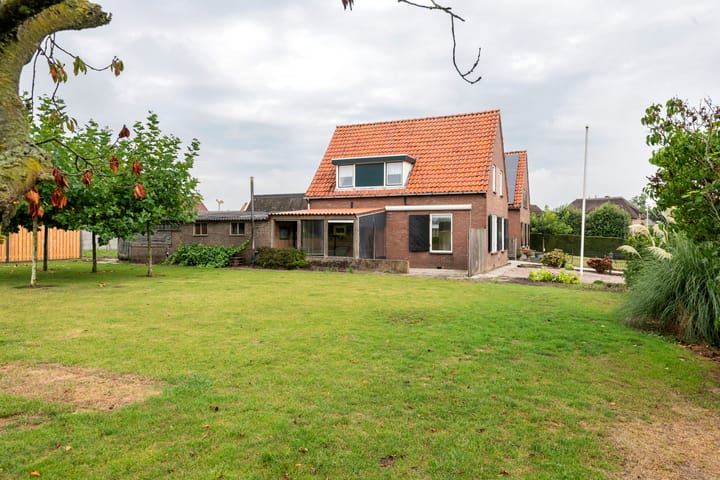 Dijkstraat 6 in Ophemert