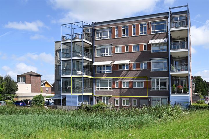 Dijkwacht 7 in Leiderdorp