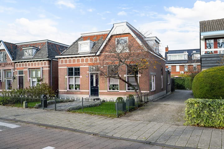 Photo of property Dijkweg 77A, Naaldwijk