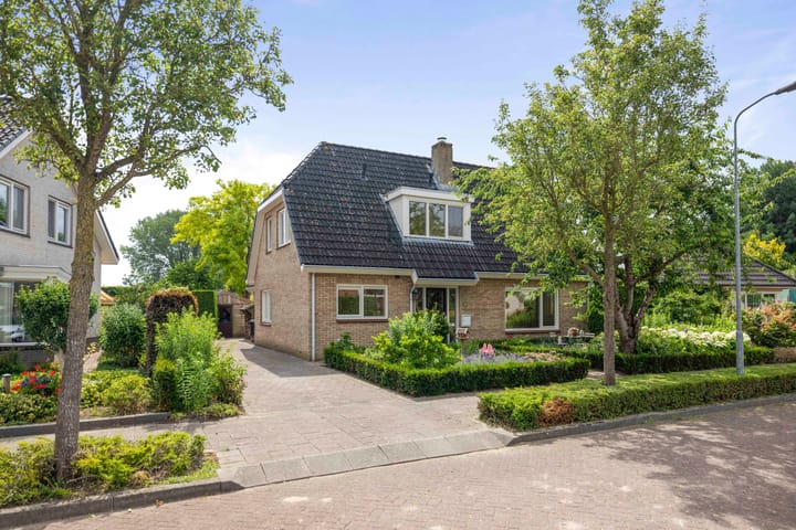 Dijkweideweg 13 in Wilp Foto