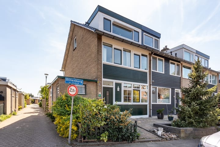 Dillenburg 15 in Halfweg