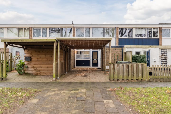 Dillingecamp 23 in Emmen